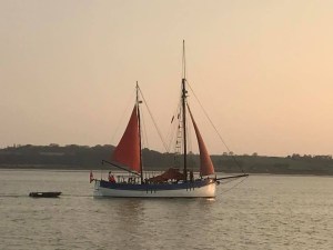 6F35E185-930E-4CE3-9444-CFC3D48CF18D