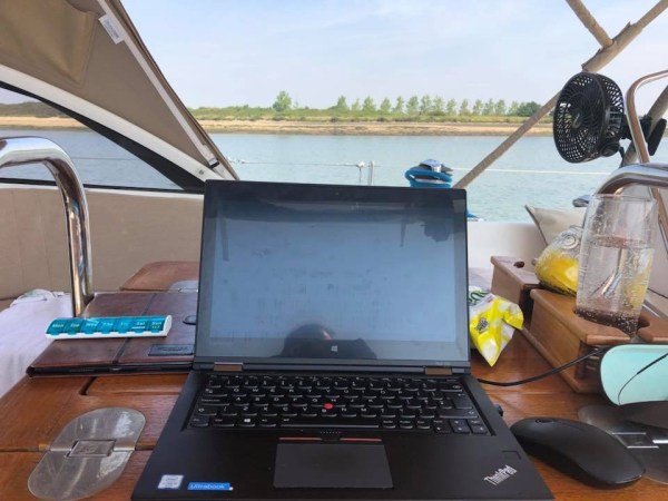 0693779F-73C9-4AD8-861A-CB6CE0103406