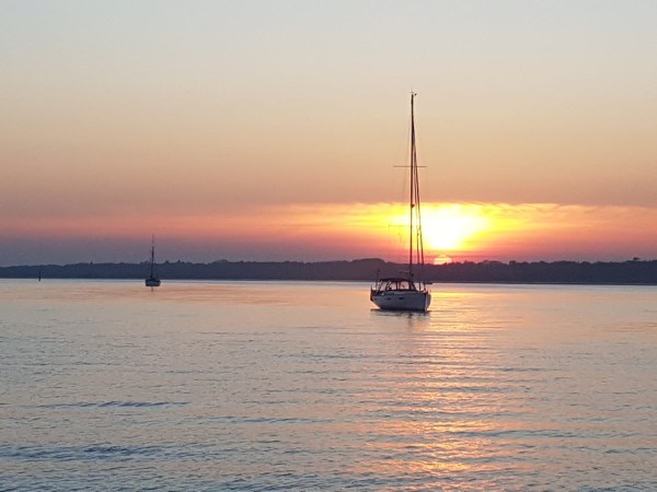 07777B1C-1E85-4698-9A4B-286C159BA405