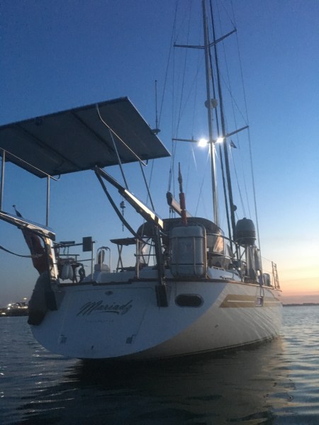 0AEB81AC-4667-4148-BC7C-5546CCC2442B